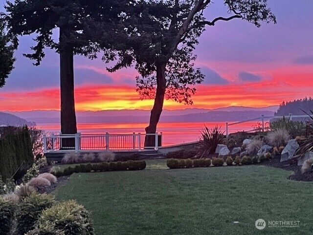 Property Photo: 7143 Grandview Place 3 WA 98335