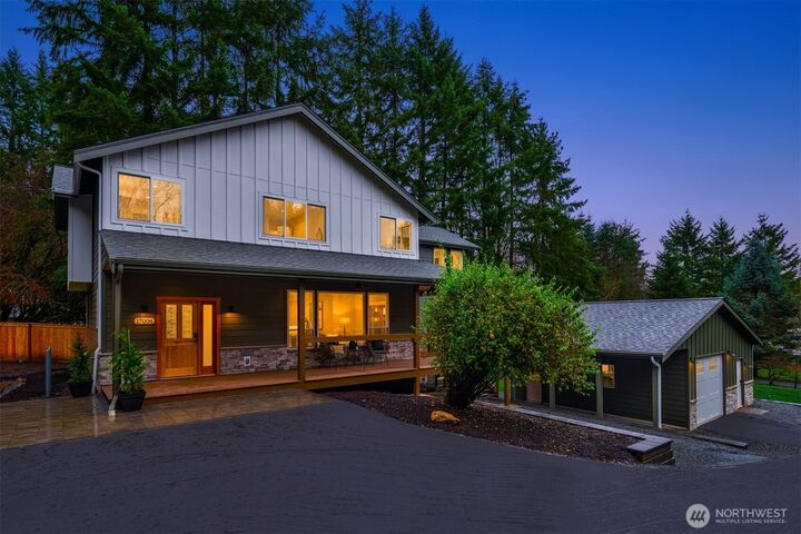 17006  174th Avenue NE  Woodinville WA 98072 photo