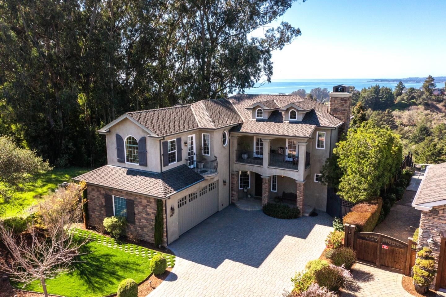 Property Photo: 140 Zanzibar Drive CA 95003