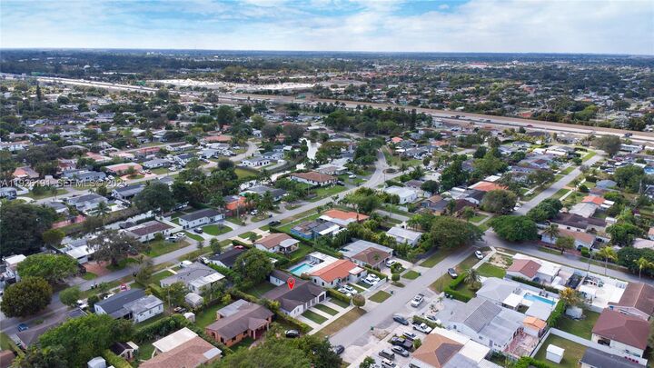 Property Photo: 7420 SW 31st St FL 33155