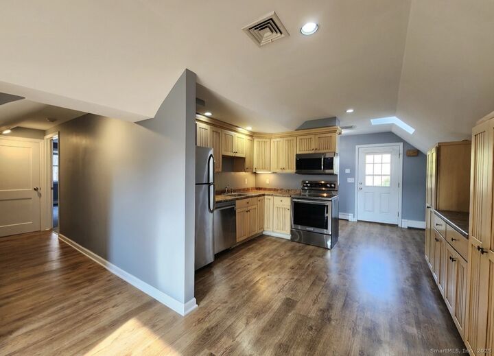 Property Photo:  4994 Madison Avenue  CT 06611 