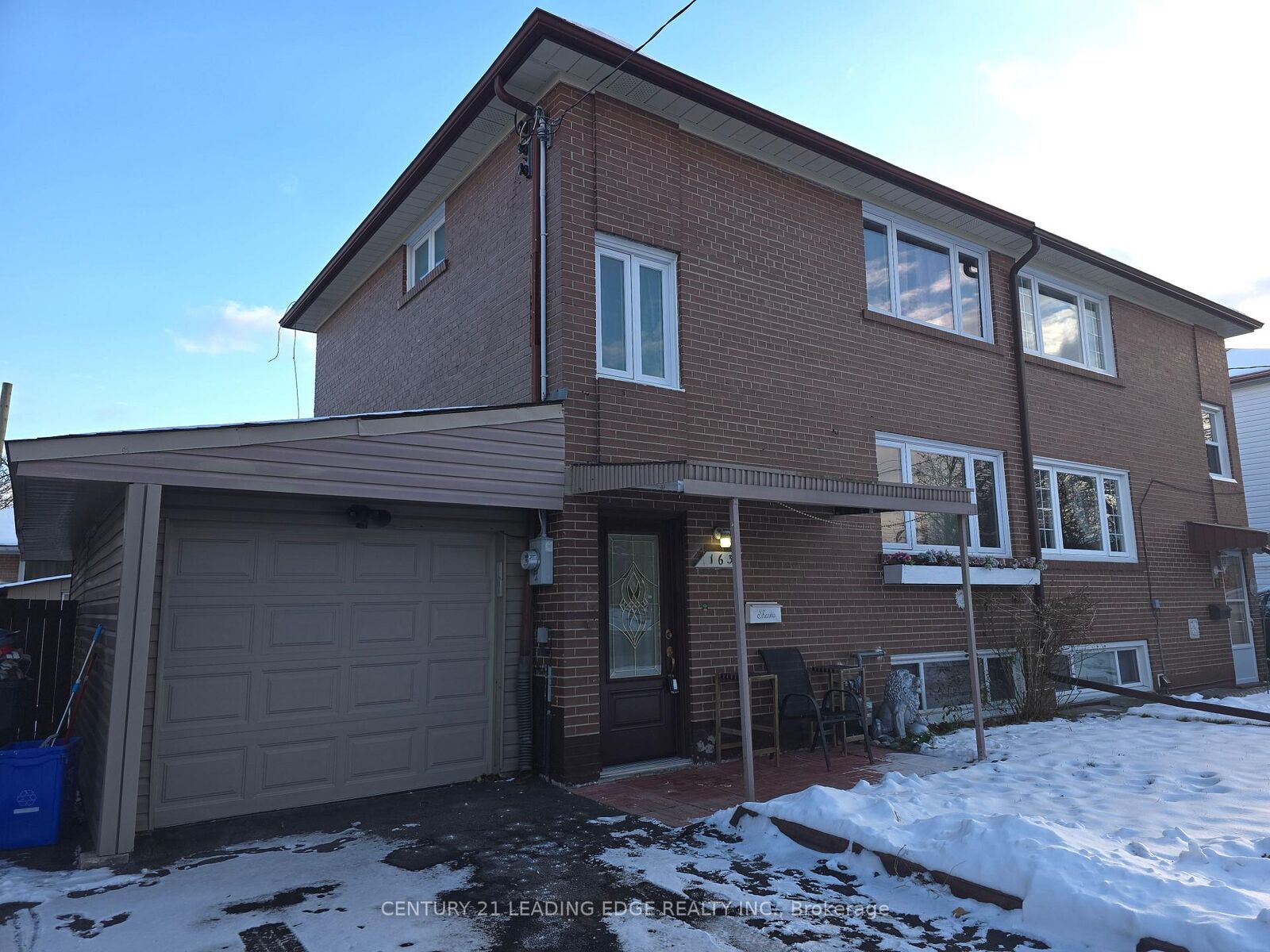 Property Photo:  163 Painted Post Drive  ON M1H 1T8 