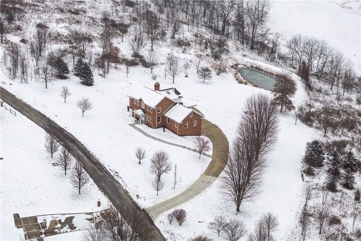 Property Photo:  515 Grandview Dr  PA 15301 