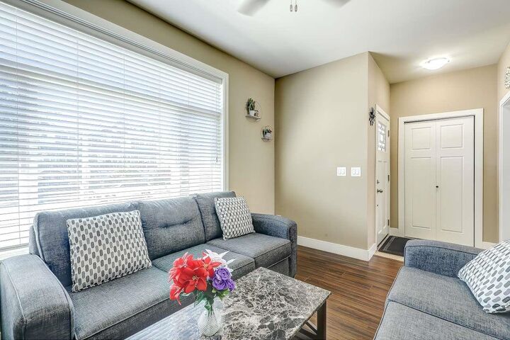Property Photo: 13987 64 Avenue BC V3W 1Y7