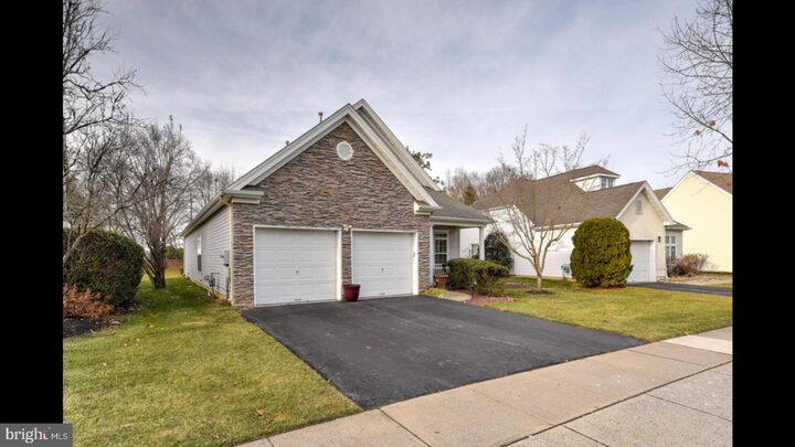 Property Photo:  25 Cardinalflower Lane  NJ 08550 