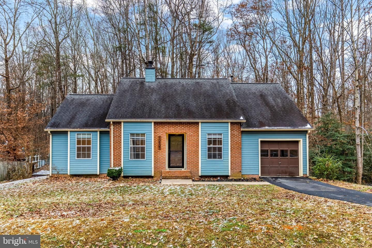 Property Photo: 10907 Crestwood Drive VA 22553