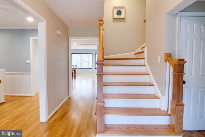 Property Photo: 11844 Clara Way VA 22039