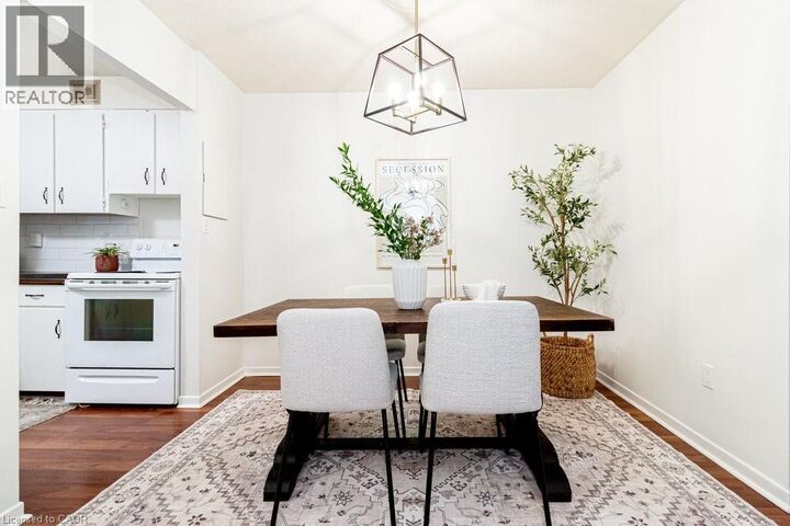 Photo de la propriété:  23 Main Street 205  ON L9H 2P7 