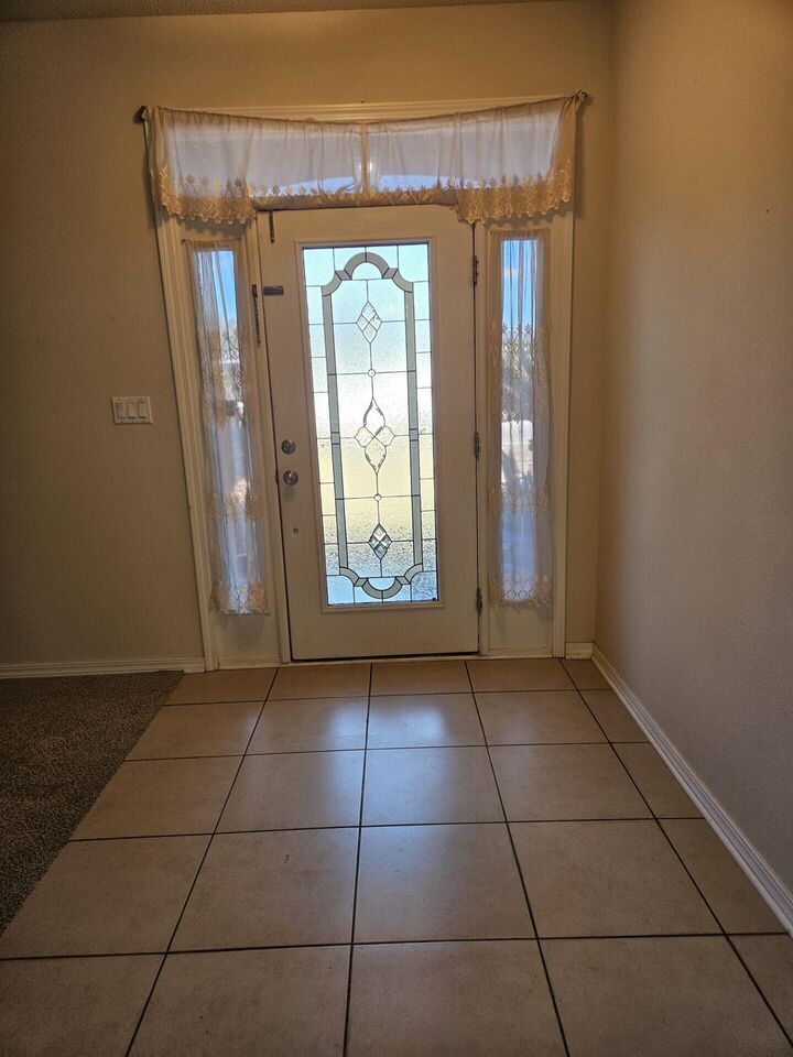 Property Photo: 2406 Halfmoon Lane FL 32536