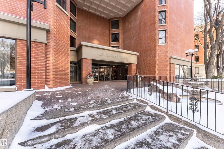 Property Photo: 11503 100 Avenue NW 501 AB T5K 2K7