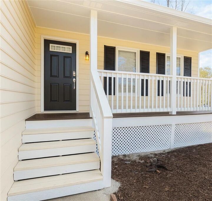 Property Photo: 221 Harlee Lane GA 30046