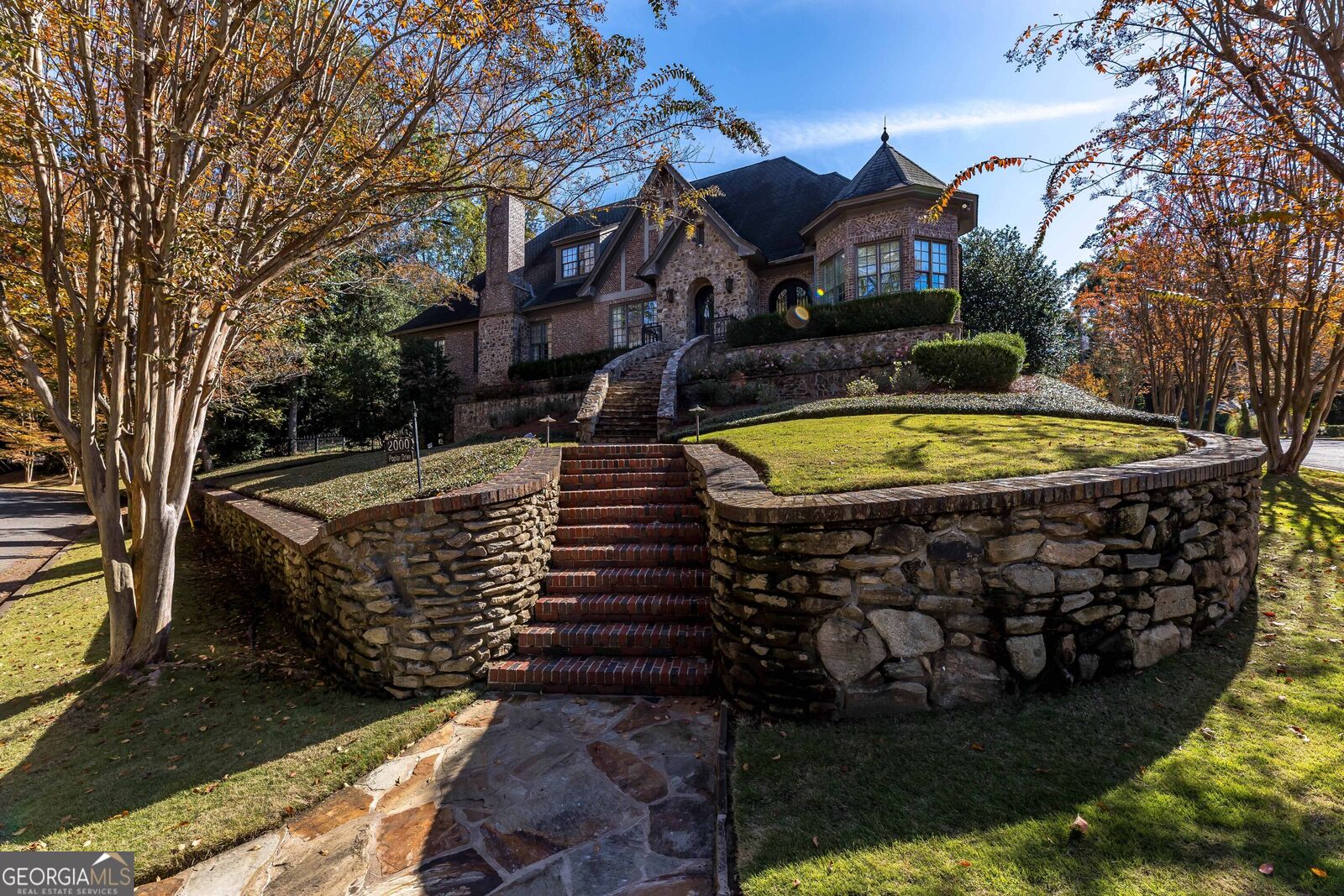 Property Photo:  2000 Poplar Drive  GA 31906 