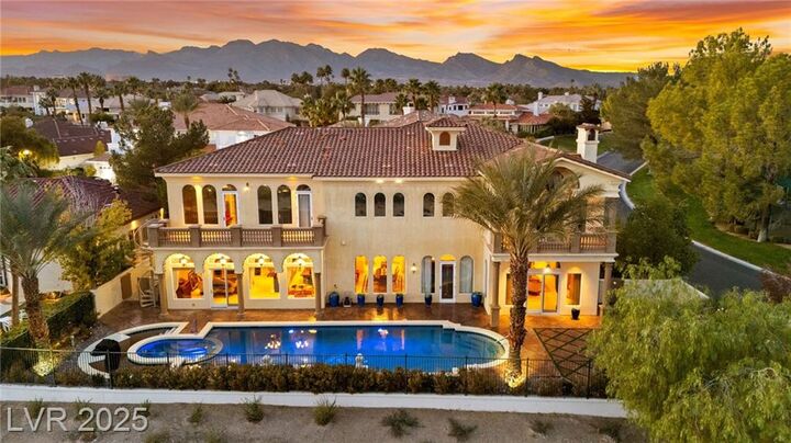 Property Photo: 2200 Glenbrook Way NV 89117