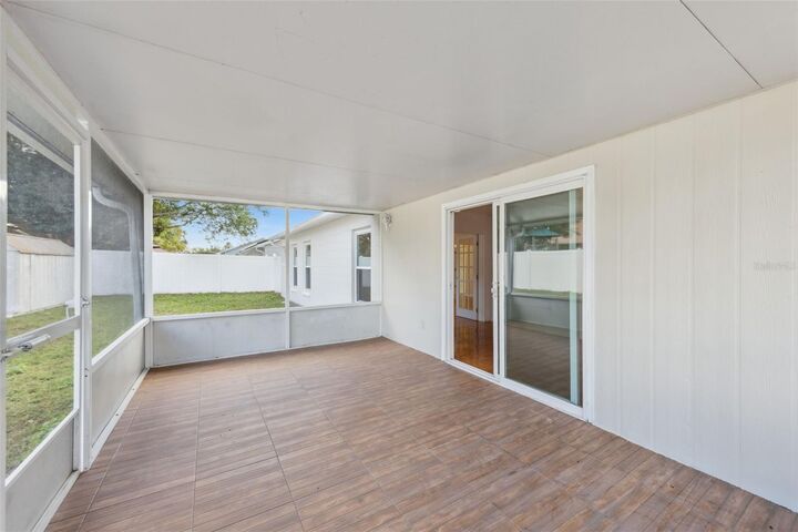 Property Photo: 2625 Mill Run Blvd FL 34744