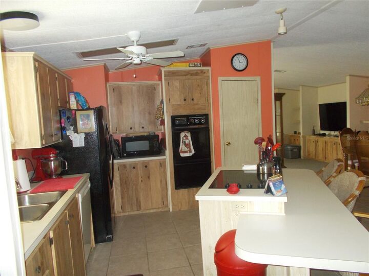 Property Photo: 6922 Apopo Court FL 34287