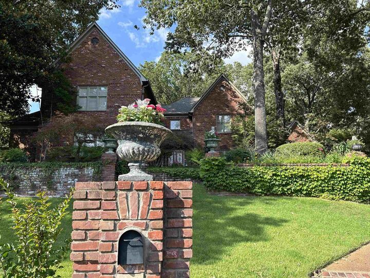 2552 Glenllyn Cv  Germantown TN 38139 photo