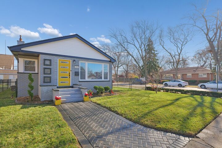 Property Photo: 12447 S Bishop Street IL 60827