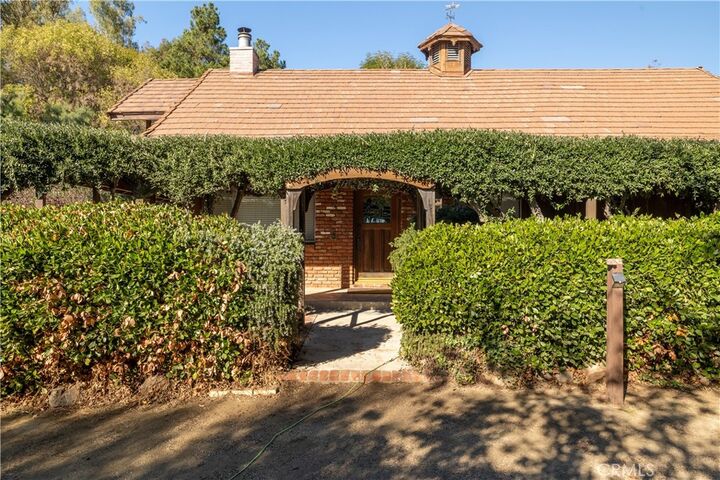 Property Photo:  41667 Kalmia  CA 92562 