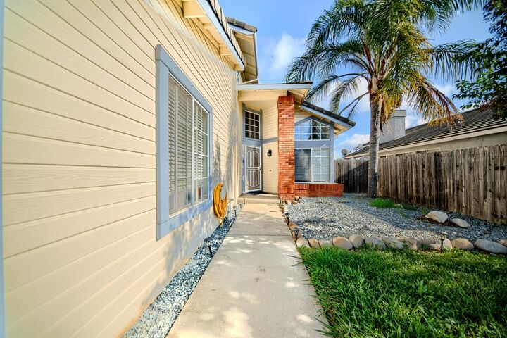 Property Photo: 719 Summit Lakes Way CA 95632