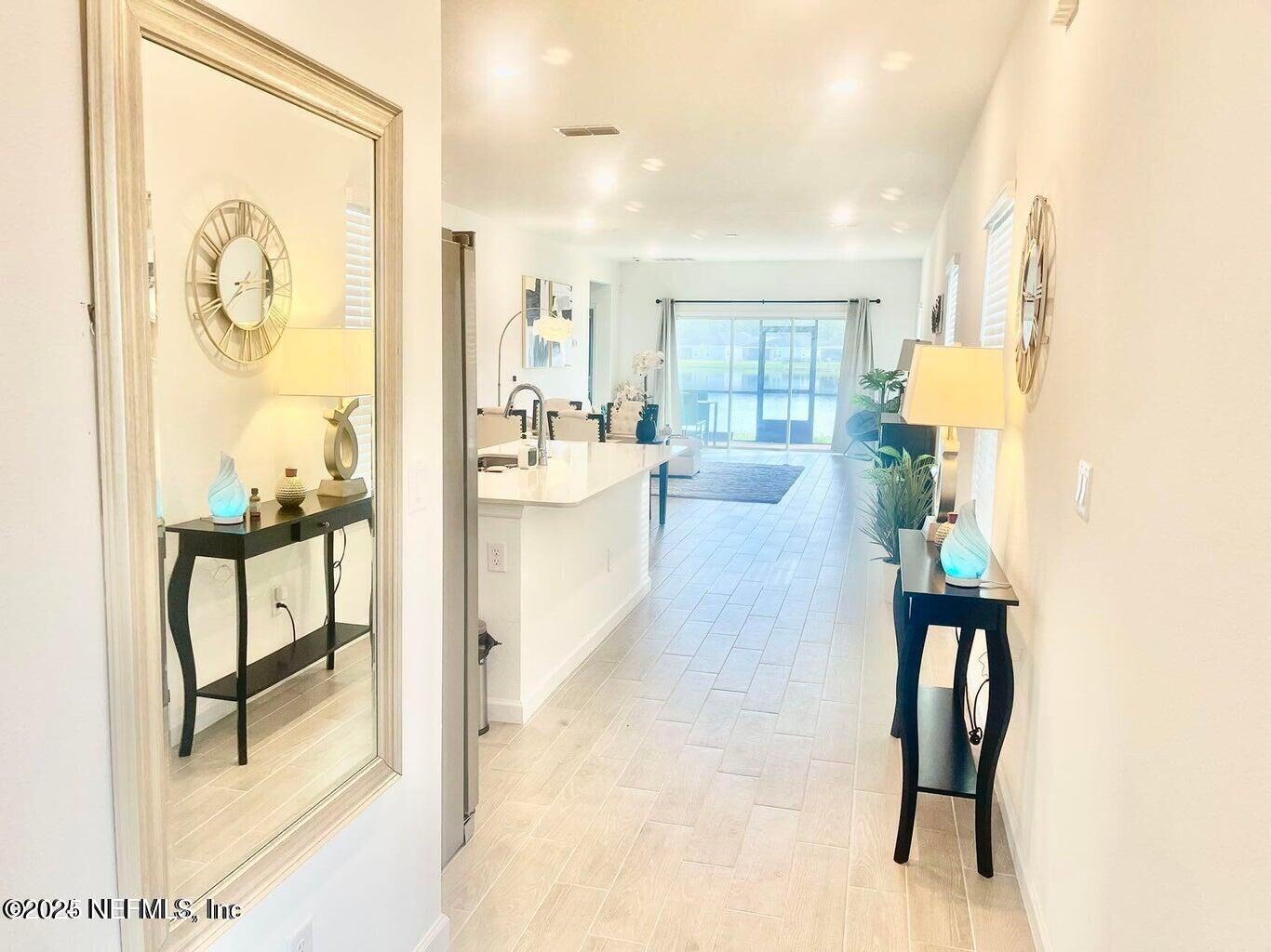 Property Photo:  552 Lake Sinclair Street  FL 32084 