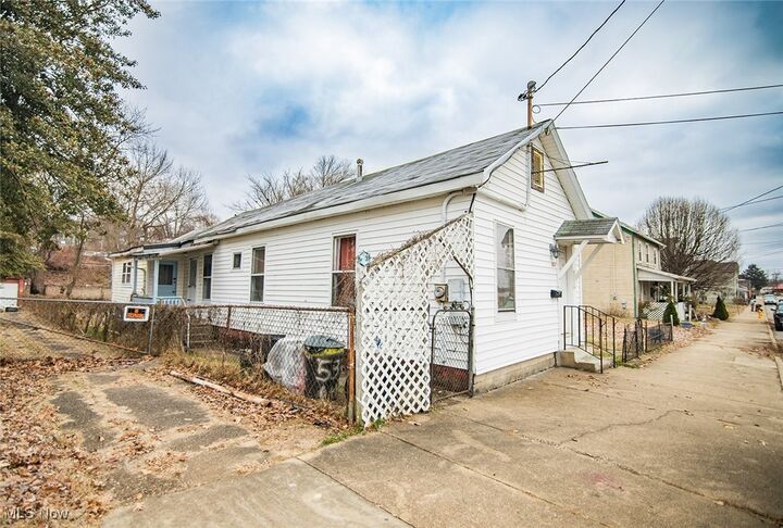 Property Photo: 533 6th Street WV 26101