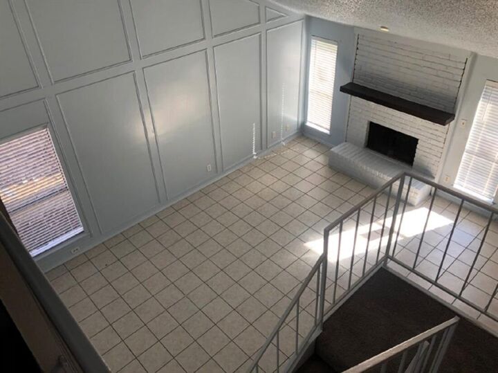 Property Photo:  2207 Heritage Circle  TX 75006 