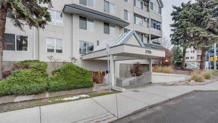 Property Photo: 3705 30 Avenue 104 BC V1T 2E7