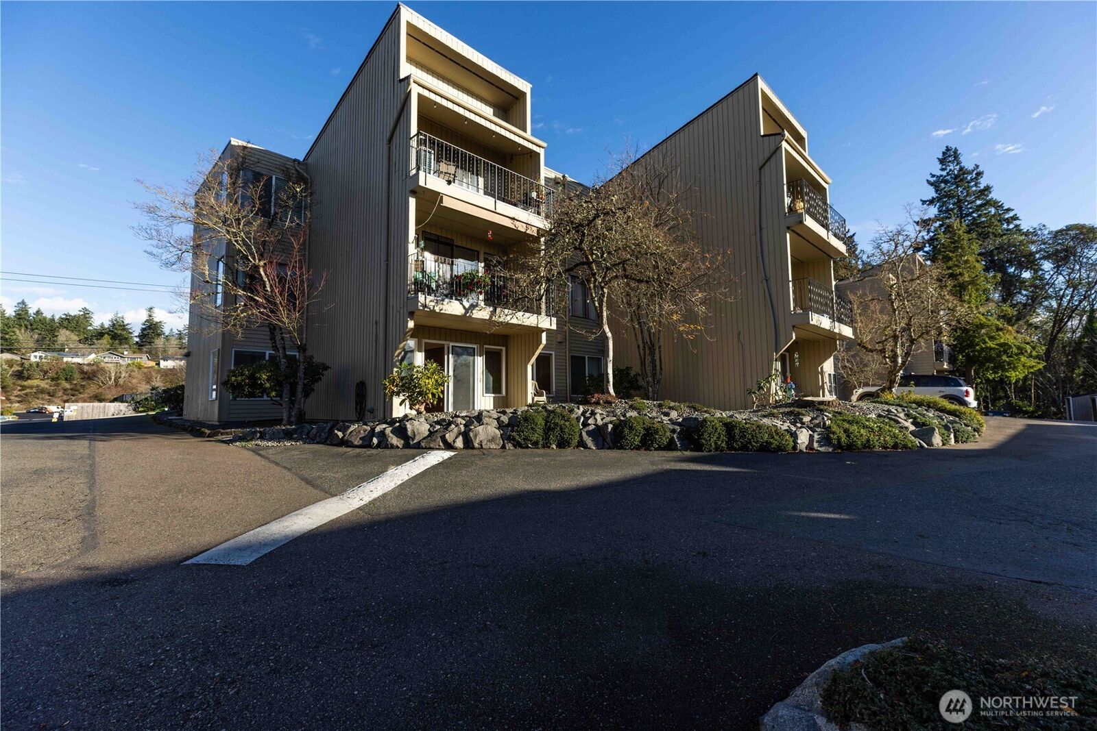 Property Photo: 525 Lebo Boulevard B1 WA 98310