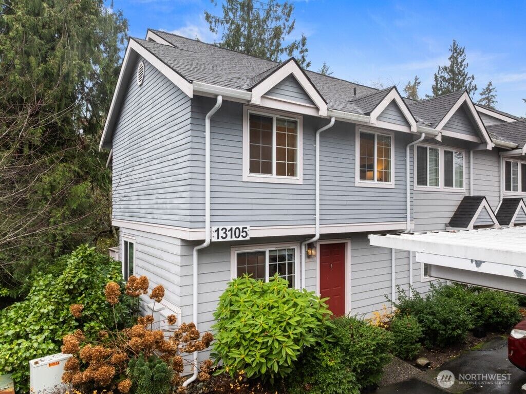Property Photo:  13105  102nd Lane NE 1  WA 98034 