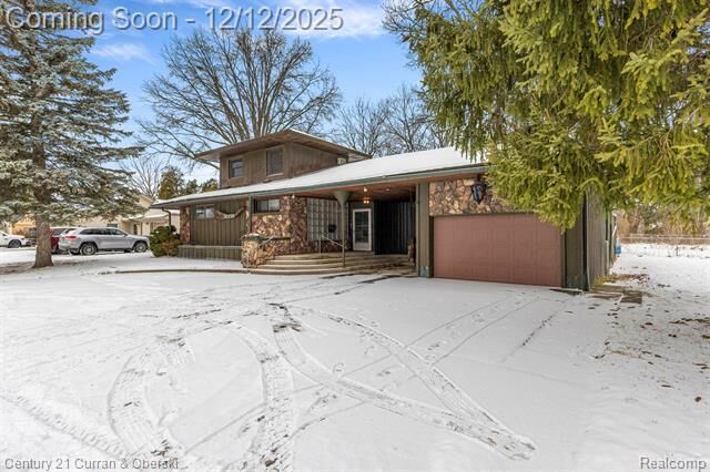 Property Photo: 30150 Beechwood Street MI 48135