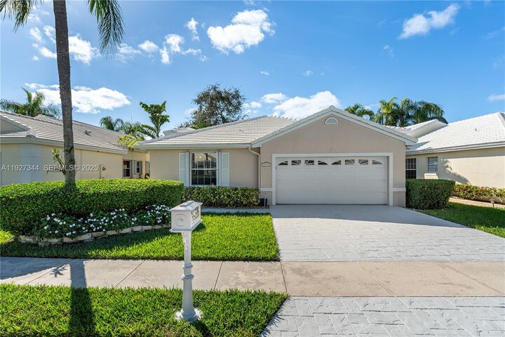15230 Wilshire Way  Pembroke Pines FL 33027 photo