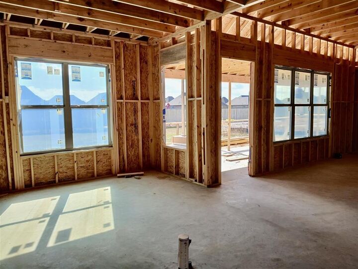 Property Photo: 889 Mary Diane McCall Drive LA 70605