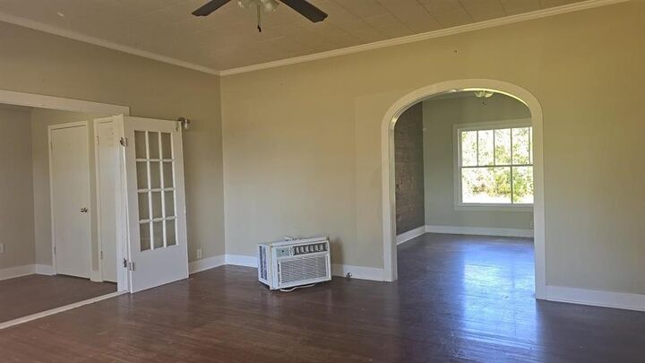 Property Photo: 1915 5th Street LA 70601