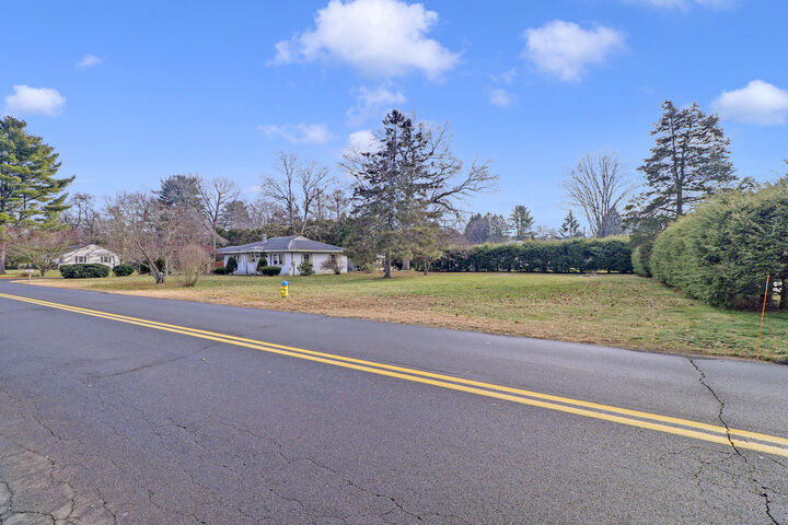 Property Photo: 60 Frost Street CT 06489