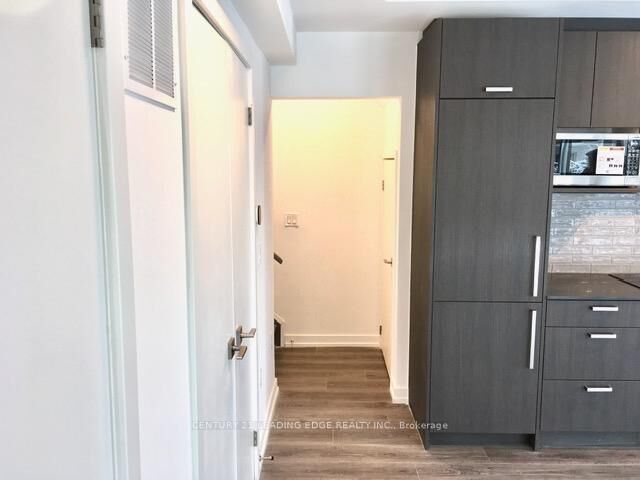 Photo de la propriété: 65 Curlew Drive 185 ON M3A 2P8