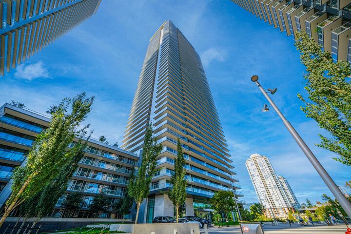 3809 Evergreen Place 5002 — photo 1