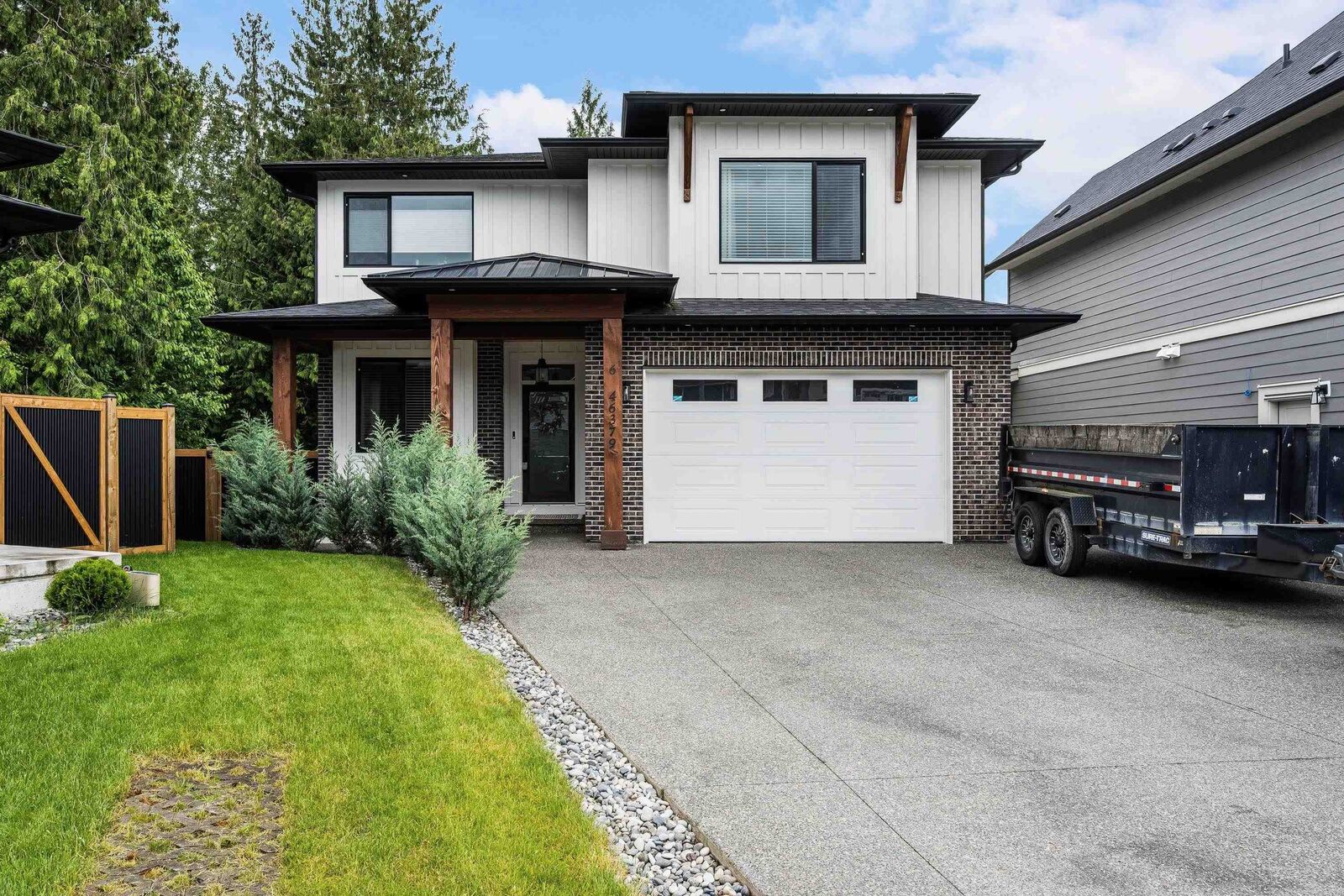 Property Photo:  46379 Uplands Road 6  BC V2R 4W1 