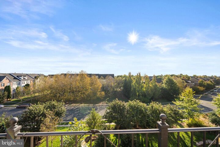 Property Photo: 22966 Cabral Terrace VA 20148