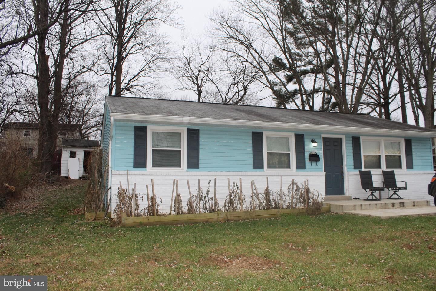 Property Photo:  4611 Kenwood Drive  VA 22193 