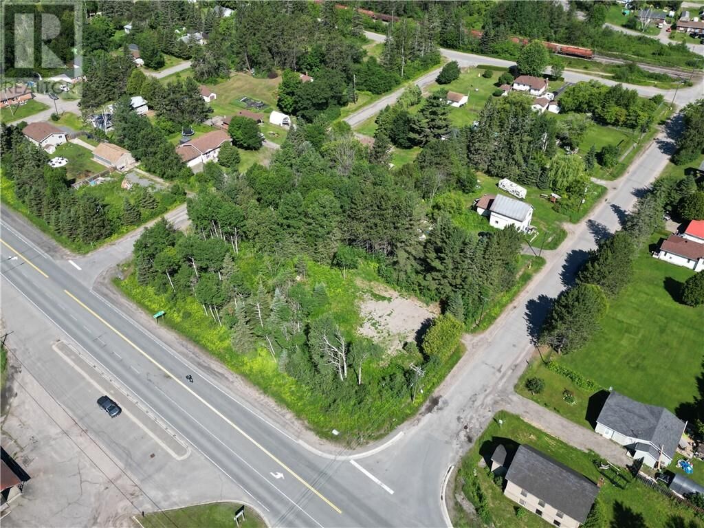 Property Photo:  21 Smith Street  ON P0M 2L0 