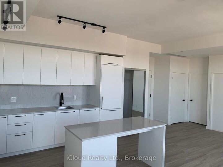 Property Photo:  1050 Eastern Avenue 1603  ON M4L 0B7 