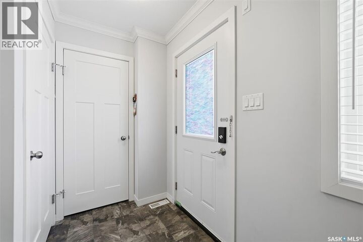 Property Photo: 329 620 Cornish Road SK S7T 0Y3