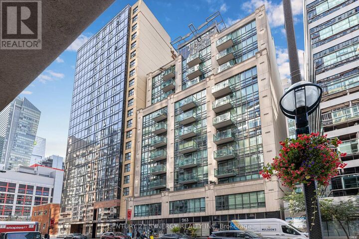Property Photo:  263 Wellington Street West 306  ON M5V 3E6 