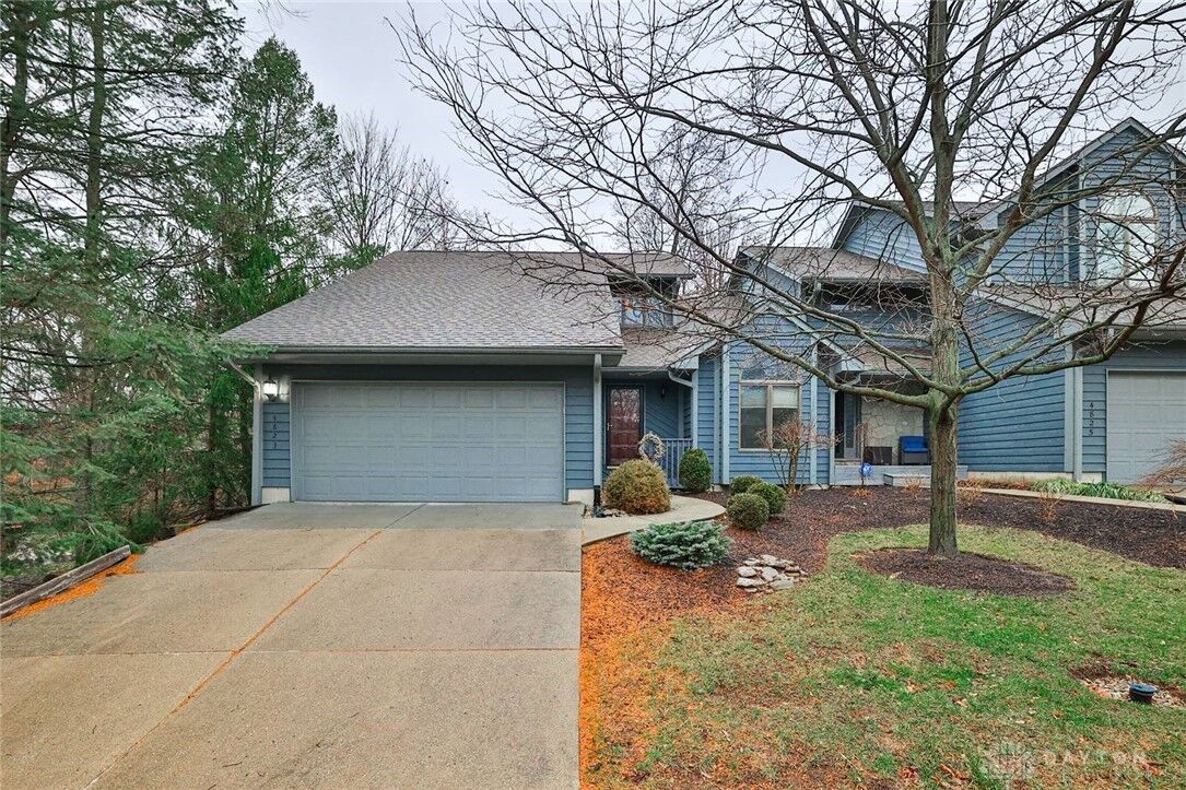 Property Photo: 4823 Beechwood Lane 28 OH 45042