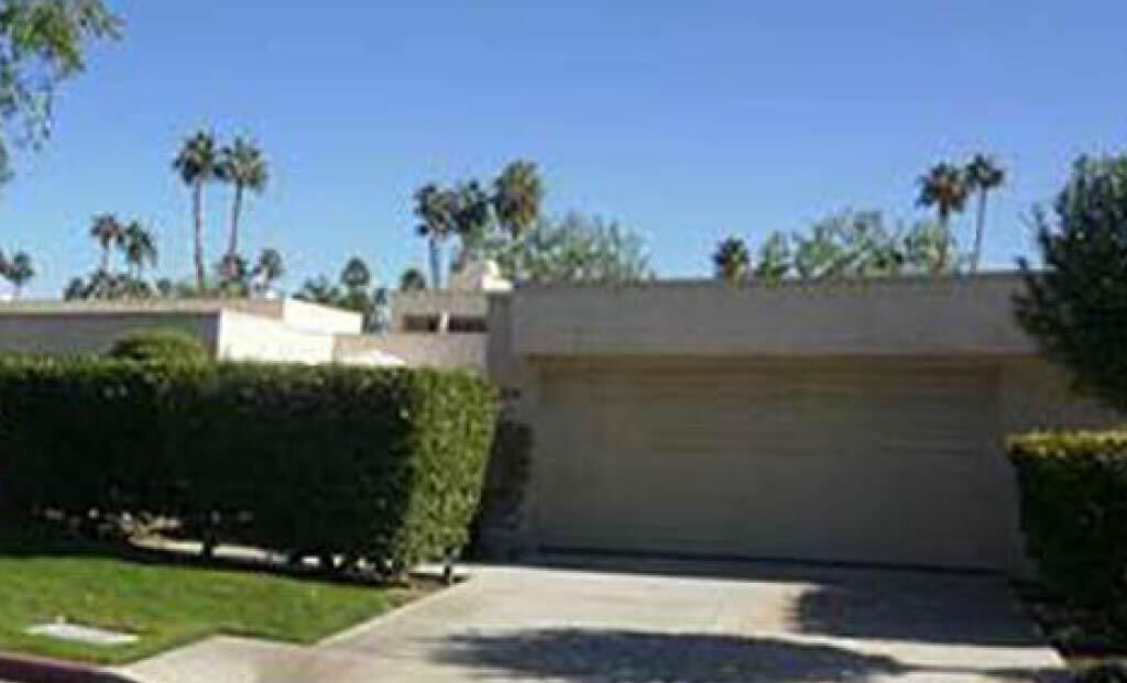 Property Photo:  1484 Versailles Drive  CA 92264 