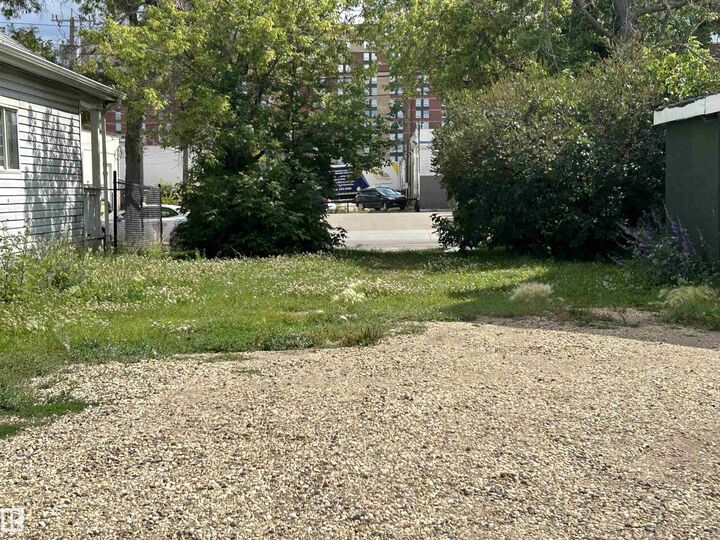 Property Photo:  11022 106 Avenue NW  AB T5H 0R3 