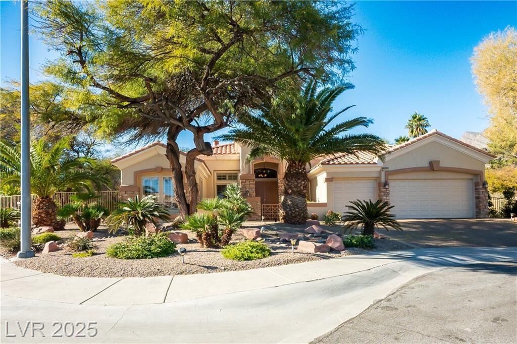 Property Photo:  2601 Settlers Bay Lane  NV 89134 