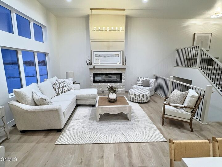 Property Photo: 918 Beretta Street NW ND 58554