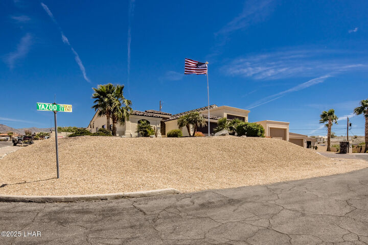 Property Photo:  3750 Yazoo Ct  AZ 86404 