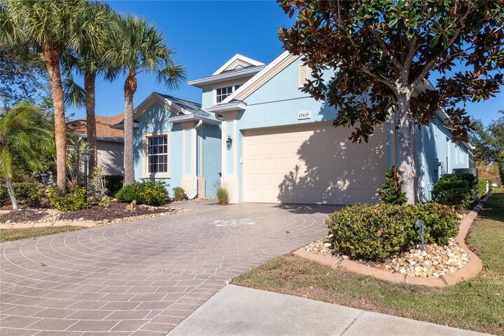 Property Photo:  15615 Lemon Fish Drive  FL 34202 